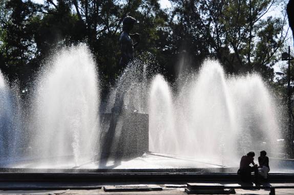 A famosa estátua de David, na Plaza Rio de Janeiro, centro do bairro de Roma, na Cidade do México, capital do país